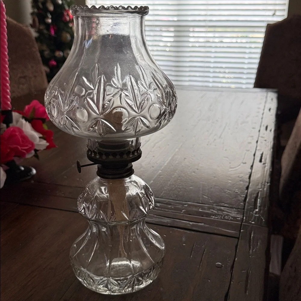 Lamplight Farms Vintage Rare Elegant Glass Oil Lamp from Austria